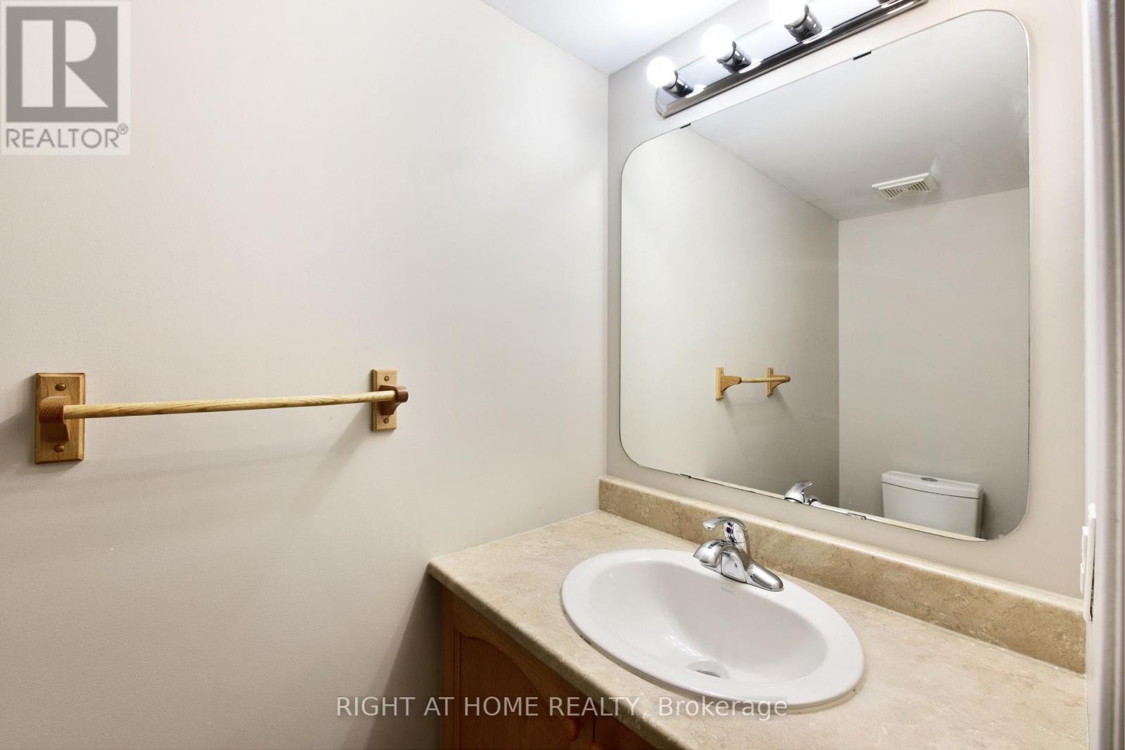227 PORTRUSH AVENUE, Ottawa — photo 6