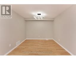 Bathroom - 227 Portrush Avenue, Ottawa, ON K2J5J6 Photo 9