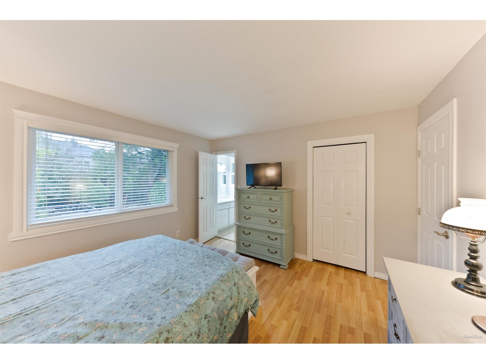 Photo of 17245 59A AVENUE 17
