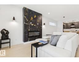 Bedroom 3 - 10531 67 Av Nw, Edmonton, AB T6H1Z4 Photo 6