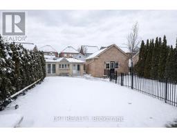 Library - 58 Angus Glen Boulevard, Markham, ON L6C1Z3 Photo 10