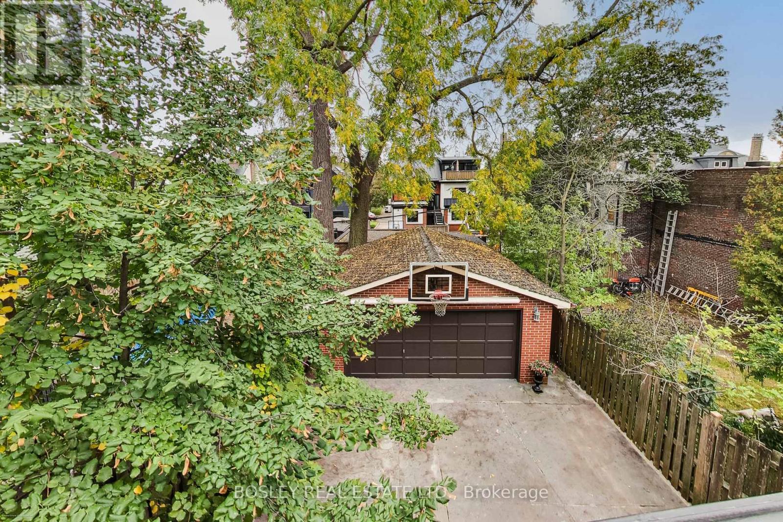 161 Westminster Avenue, Toronto, ON photo 36