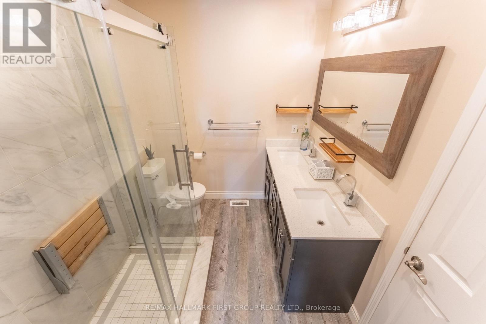 7686 BLACK WALNUT TRAIL - 18