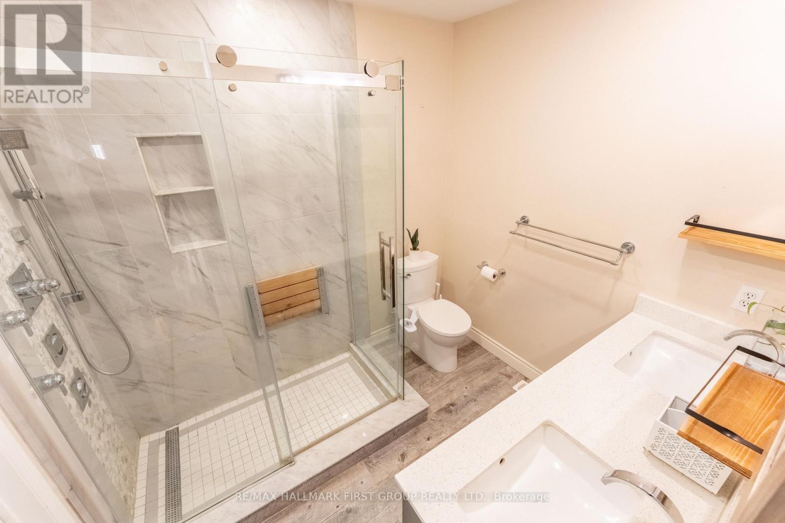 7686 BLACK WALNUT TRAIL - Image 20