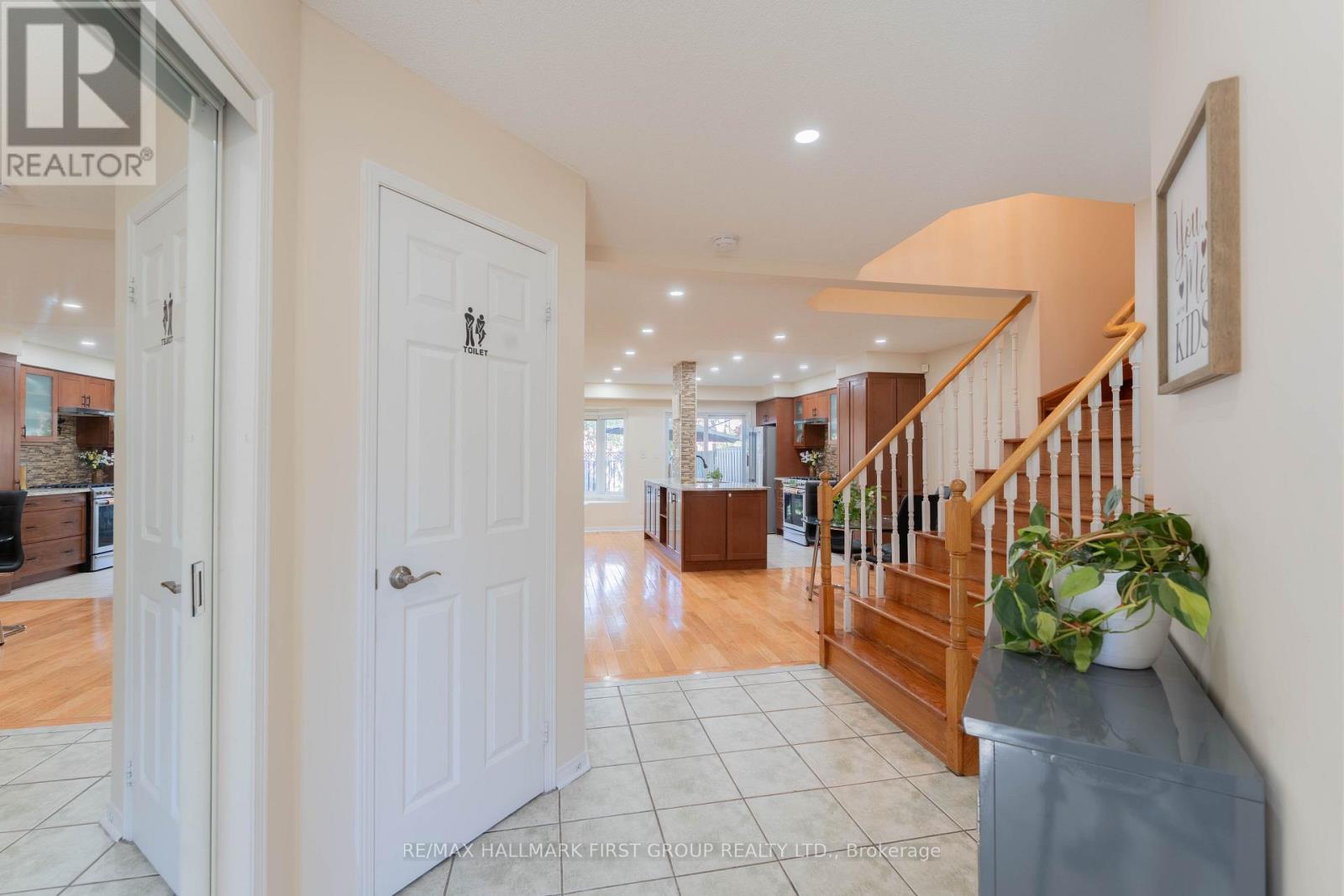 7686 BLACK WALNUT TRAIL - 4