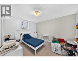 10647 Shillington Crescent Sw, Calgary, AB T2W0N8 Photo 35