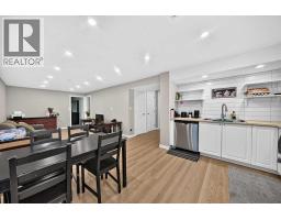 10647 Shillington Crescent Sw, Calgary, AB T2W0N8 Photo 33