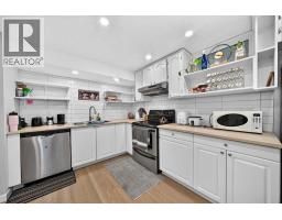 10647 Shillington Crescent Sw, Calgary, AB T2W0N8 Photo 32