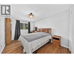 10647 Shillington Crescent Sw, Calgary, AB T2W0N8 Photo 19