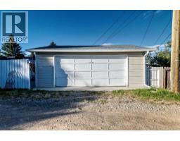 10647 Shillington Crescent Sw, Calgary, AB T2W0N8 Photo 42