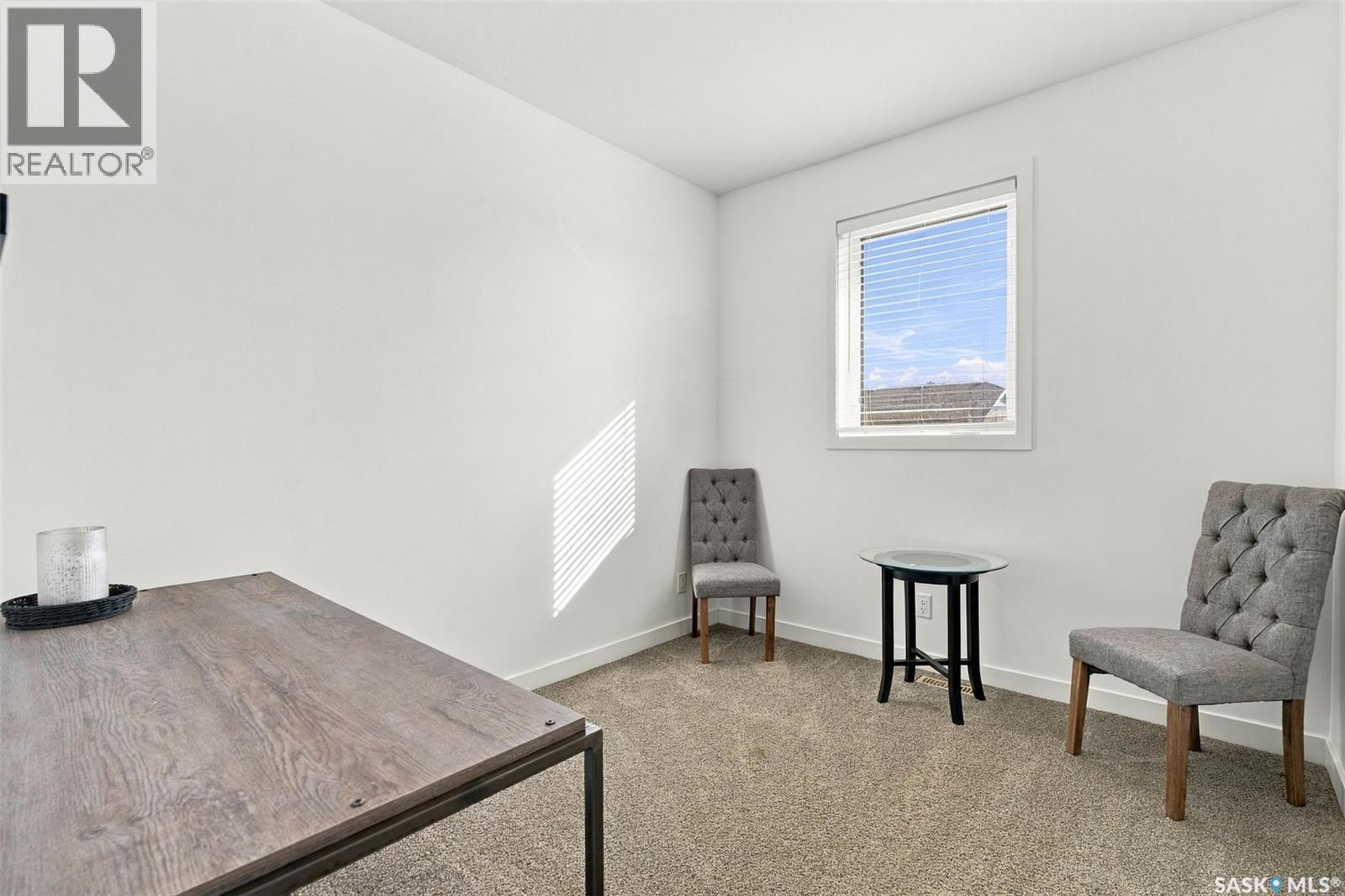 638 Aspen CRESCENT, Pilot Butte — photo 24
