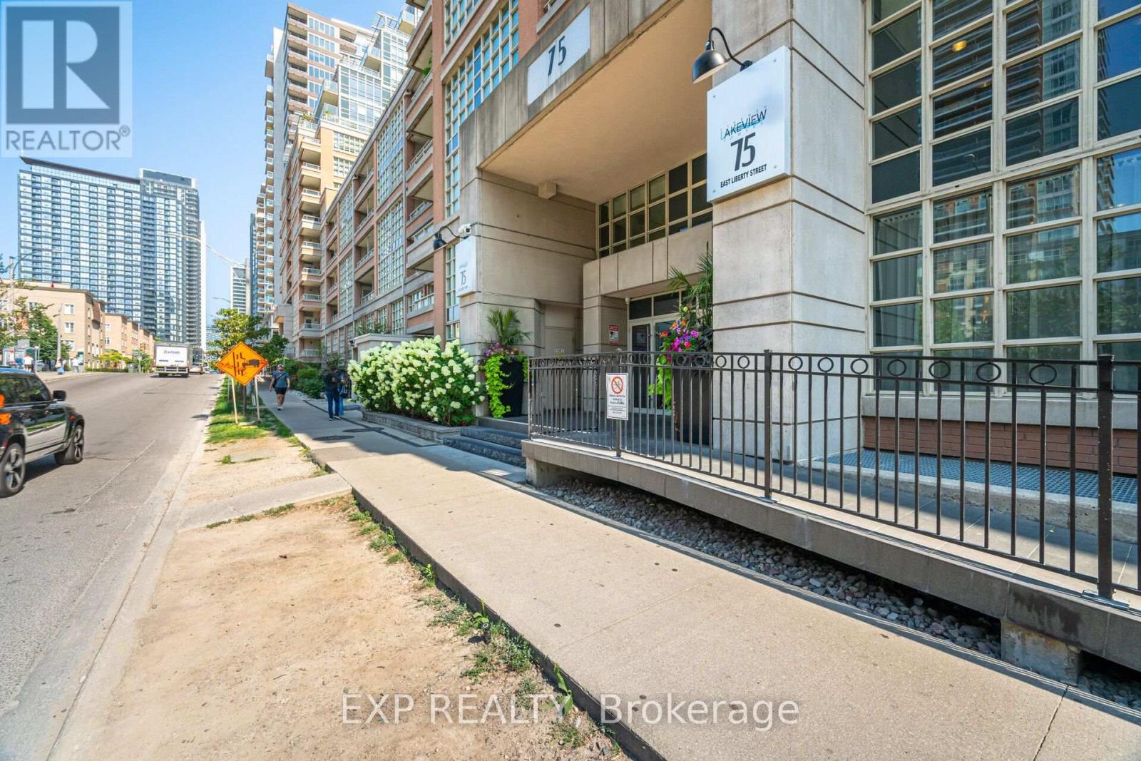 #501 75 EAST LIBERTY STREET - 37