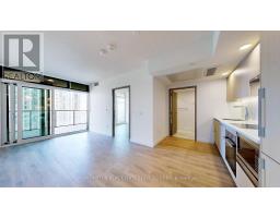 2207 - 1 Concord Cityplace Way, Toronto, ON M5V0X3 Photo 12