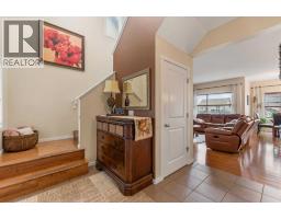 Foyer - 29 Brightoncrest Heights Se, Calgary, AB T2Z0X4 Photo 12