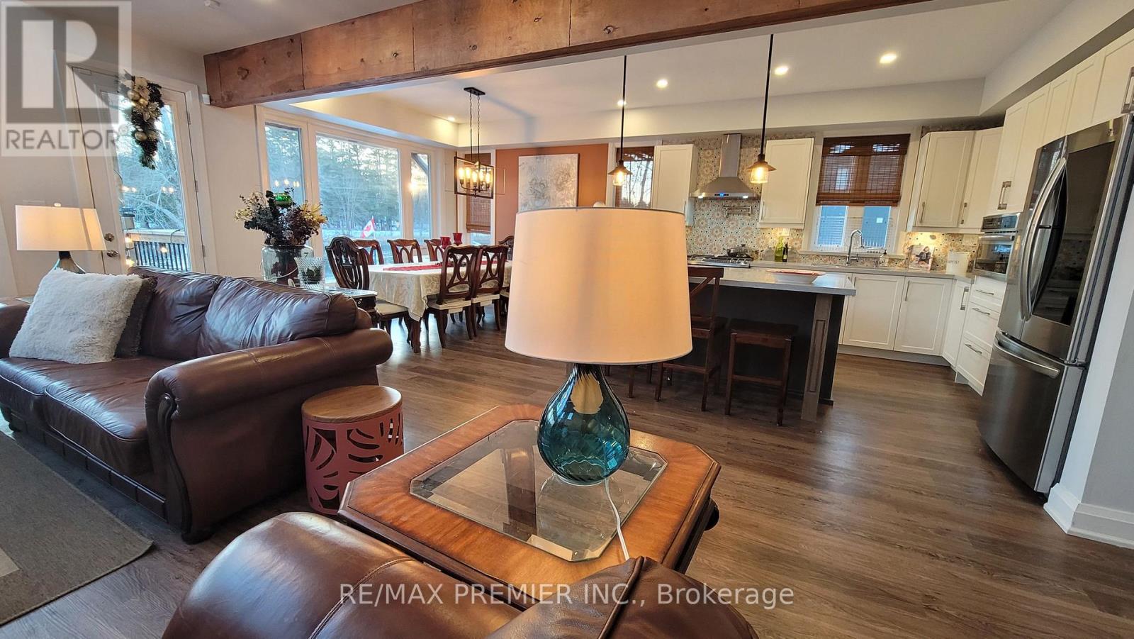 1651 Peninsula Pt Road, Severn, ON photo 9