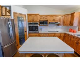 Primary Bedroom - 9114 110a Avenue, Grande Prairie, AB T8X1K3 Photo 8