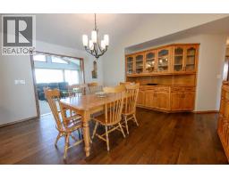 Living room - 9114 110a Avenue, Grande Prairie, AB T8X1K3 Photo 6