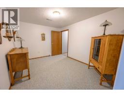 9114 110a Avenue, Grande Prairie, AB T8X1K3 Photo 32