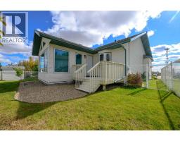 9114 110a Avenue, Grande Prairie, AB T8X1K3 Photo 40