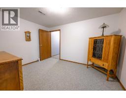 9114 110a Avenue, Grande Prairie, AB T8X1K3 Photo 35