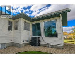 9114 110a Avenue, Grande Prairie, AB T8X1K3 Photo 43