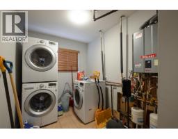 8724 Gilley Avenue, Burnaby, BC V5J4Y5 Photo 23