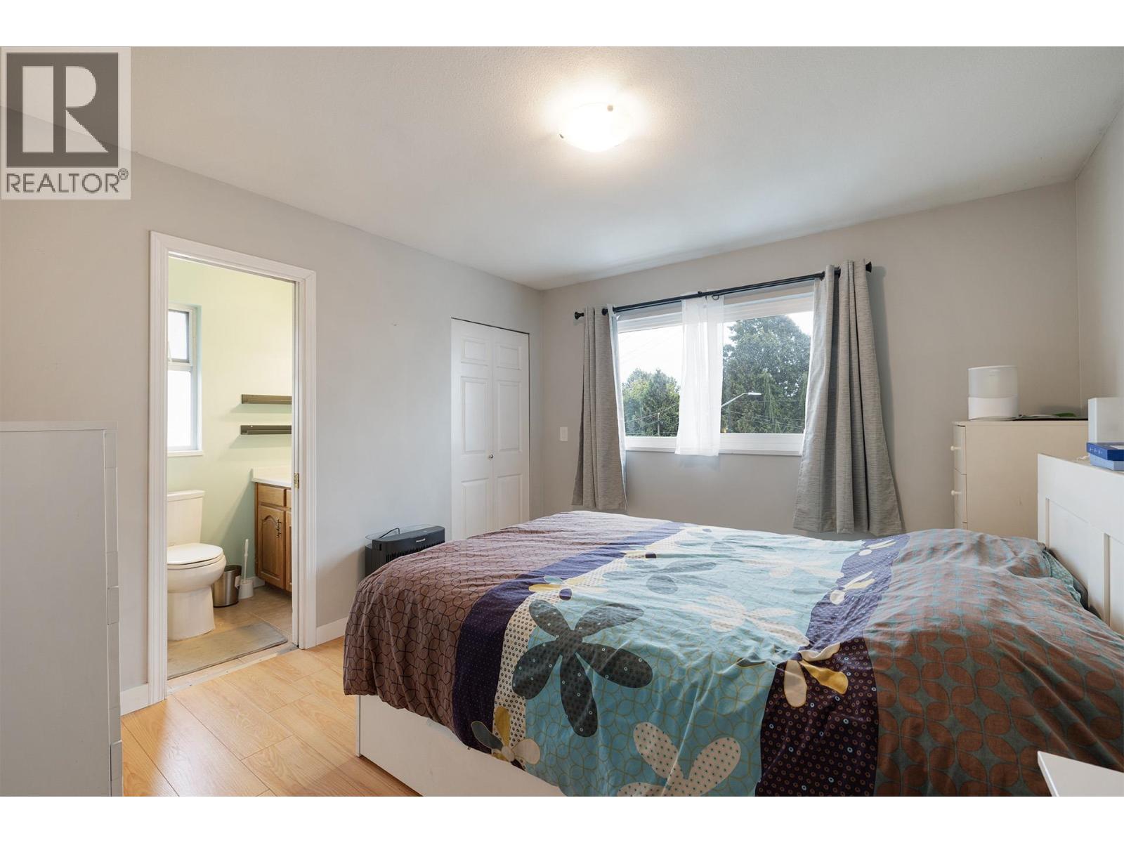 Photo of 8724 GILLEY AVENUE 19