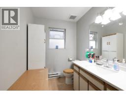 8724 Gilley Avenue, Burnaby, BC V5J4Y5 Photo 25