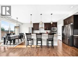Kitchen - 296 Nolancrest Heights Nw, Calgary, AB T3R0V8 Photo 8