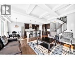 5pc Bathroom - 296 Nolancrest Heights Nw, Calgary, AB T3R0V8 Photo 14