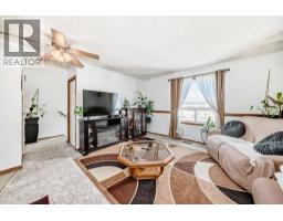 Other - 20, 10 Fairbank Road, Red Deer, AB T4X4X7 Photo 7