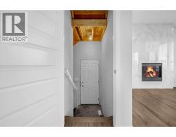 641 Southwinds Close SW - photo 29