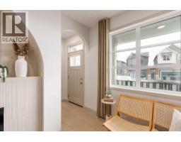 404 Creekside Drive SW - photo 4