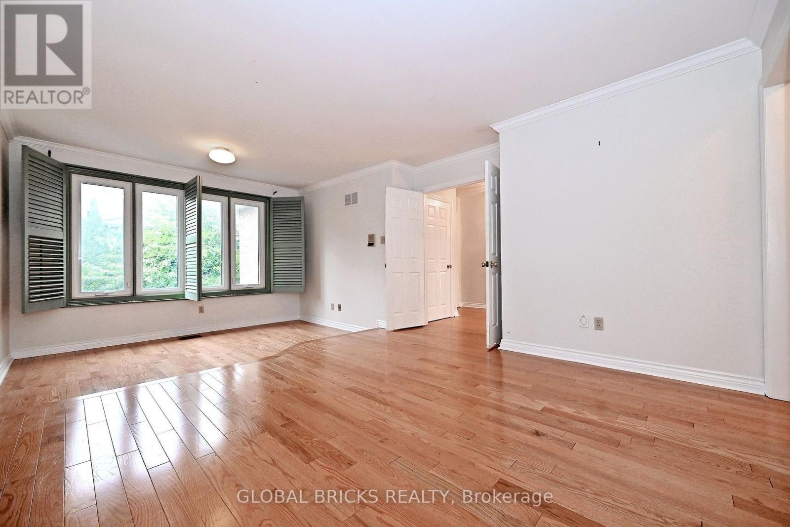 8 Elmsley Drive, Richmond Hill, ON photo 27