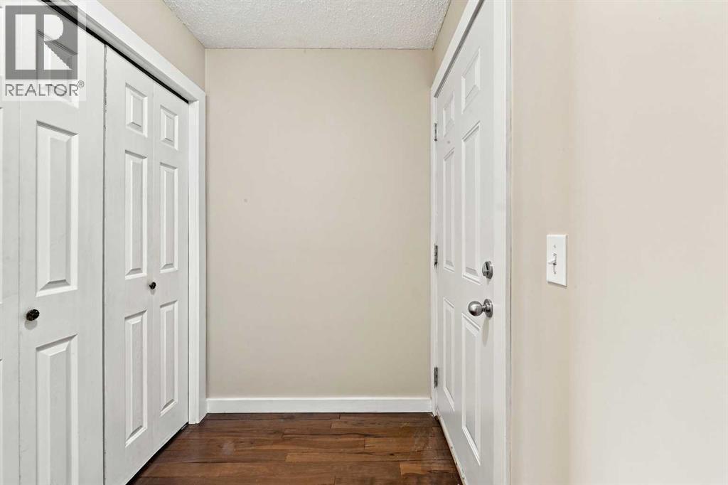 6, 1905 11 Avenue SW - photo 23