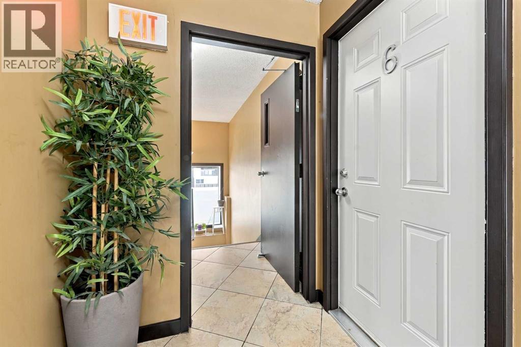 #6 1905 11 Avenue SW - 4