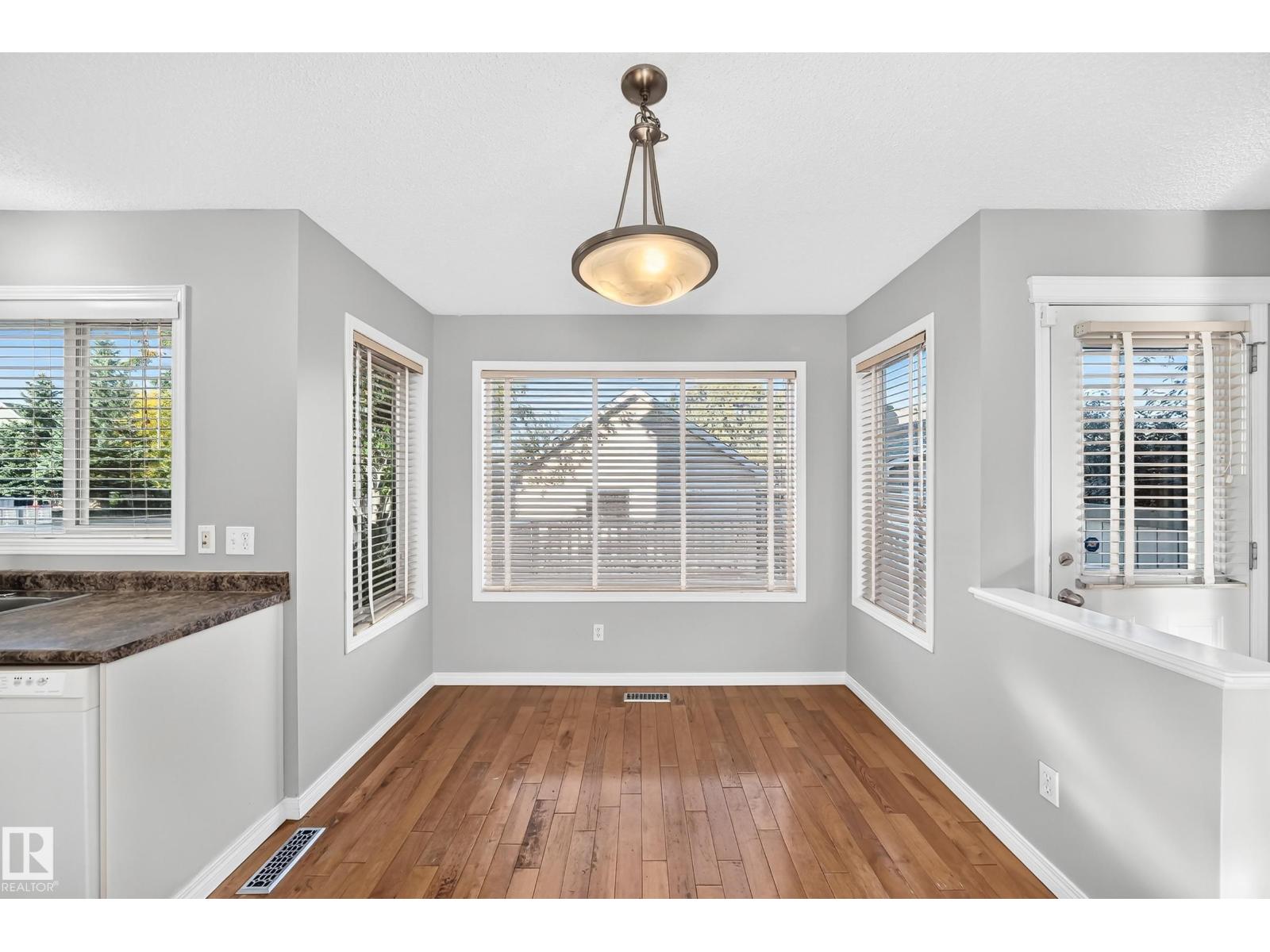 1022 80 ST SW - 14