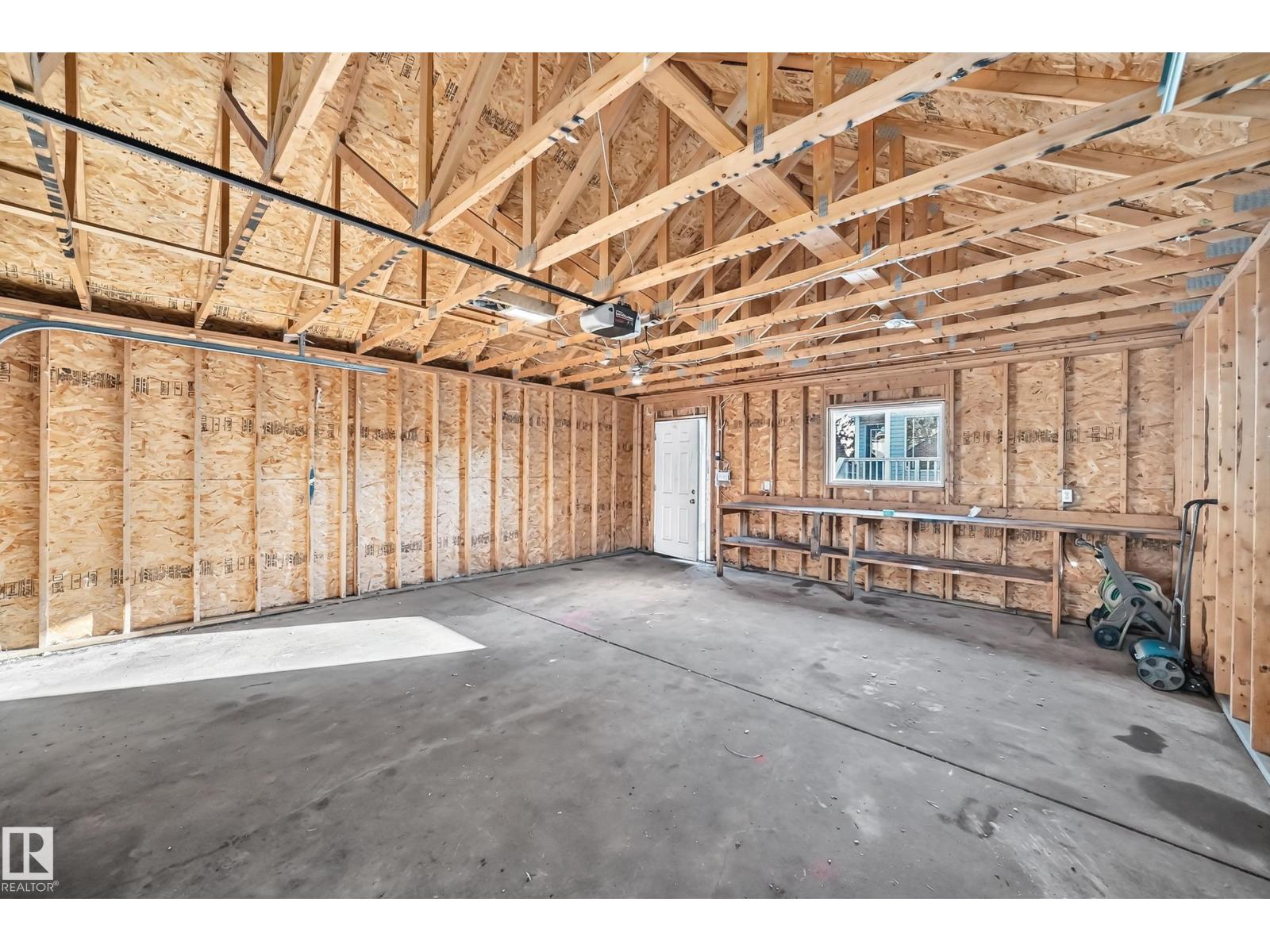 1022 80 ST SW - 42