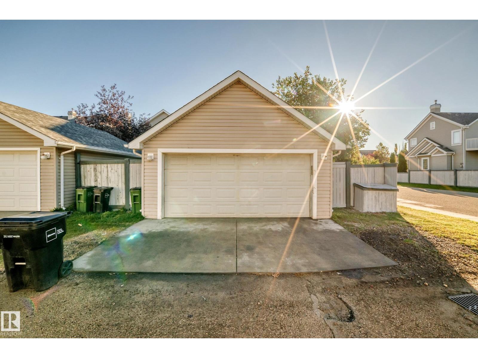 1022 80 ST SW - 44
