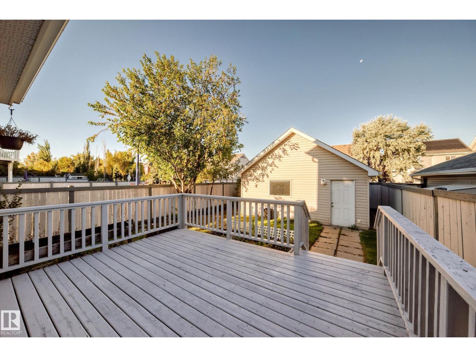 1022 80 ST SW - 46