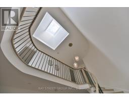 49 Cygnus Drive, Richmond Hill, ON L4C8P1 Photo 6