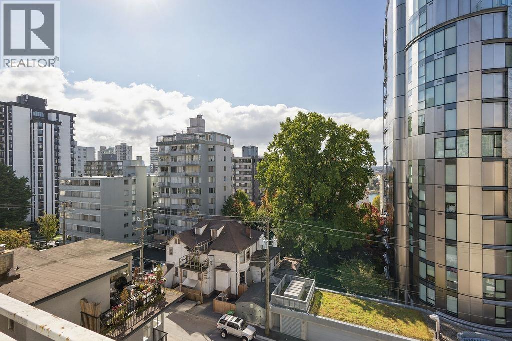 Photo of 607 1250 BURNABY STREET 18