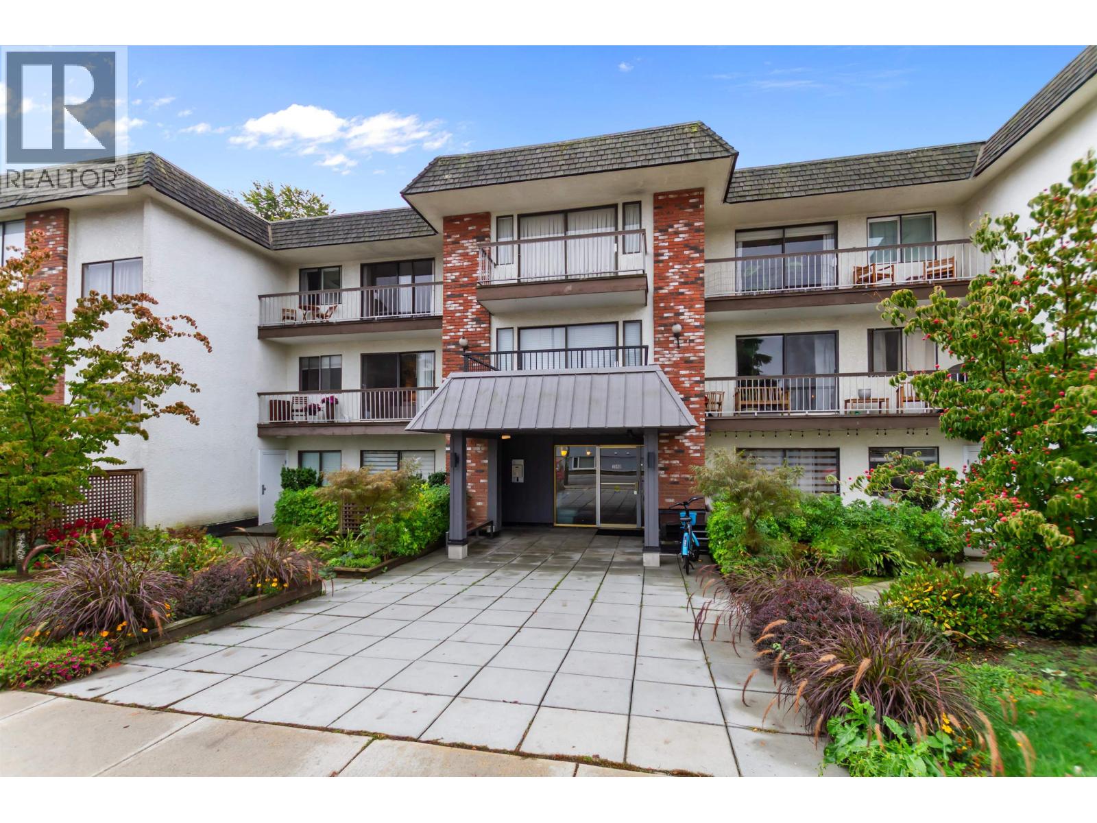Property for sale at 308 2040 CORNWALL AVENUE