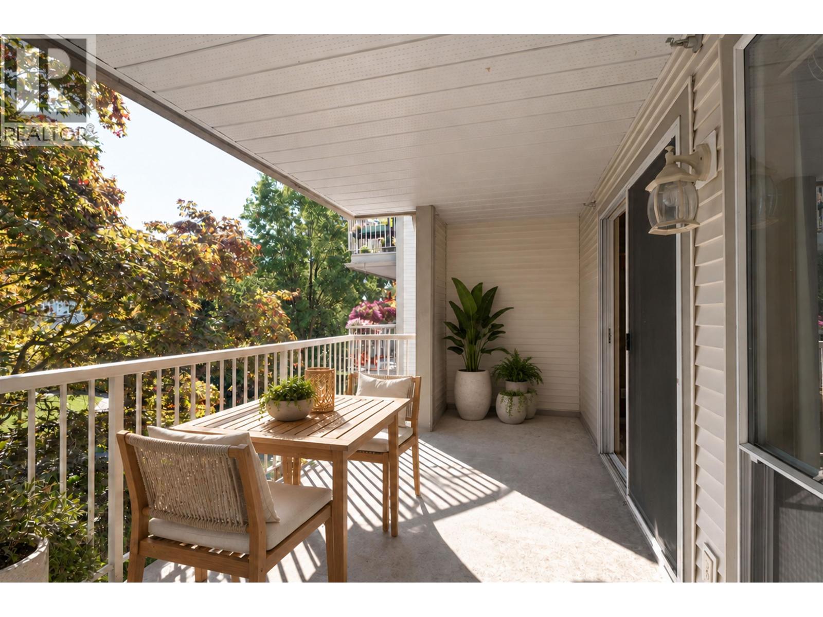213 19122 122ND AVENUE, Pitt Meadows - Image 1