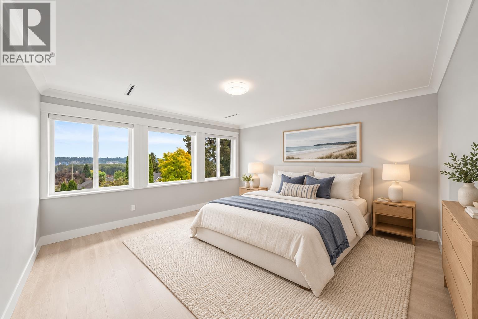 1604 HAMILTON STREET, New Westminster - Image 1