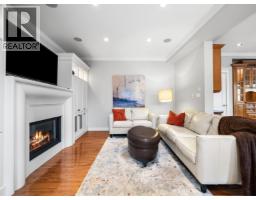 4047 Woodbury Avenue, North Vancouver, BC V7N3N4 Photo 10