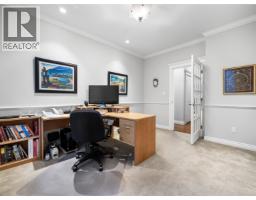 4047 Woodbury Avenue, North Vancouver, BC V7N3N4 Photo 12