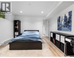 4047 Woodbury Avenue, North Vancouver, BC V7N3N4 Photo 26