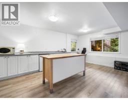 4047 Woodbury Avenue, North Vancouver, BC V7N3N4 Photo 29