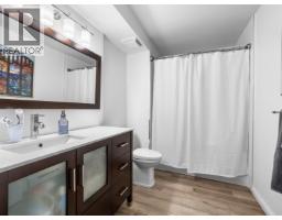 4047 Woodbury Avenue, North Vancouver, BC V7N3N4 Photo 31